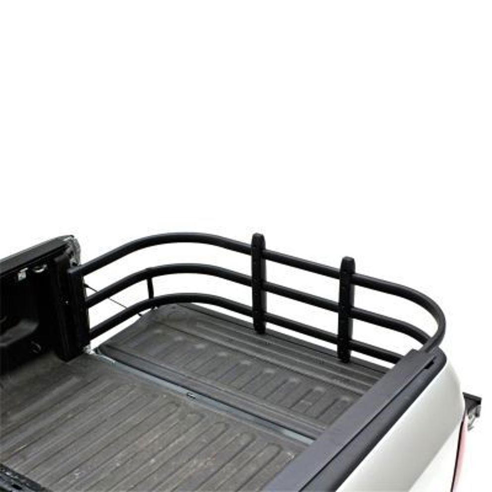 amp_bedxtendermax_black_rep_74840-01a_onvehicle_1