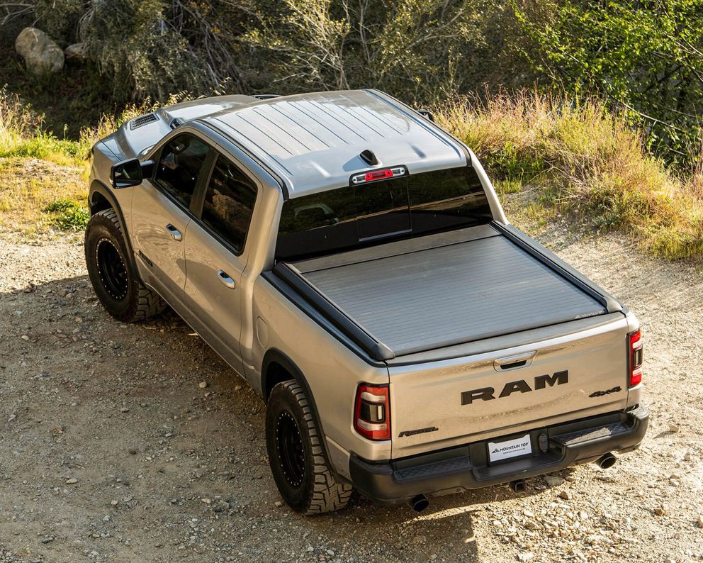mt-evo-m-retractable-tonneau-cover-ram-6